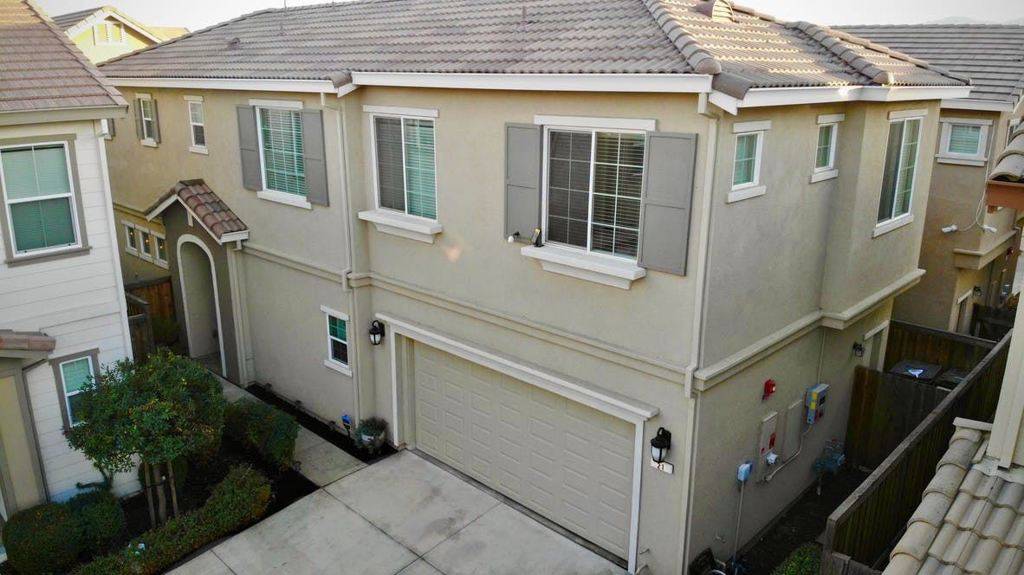 Pittsburg, CA 94565-1926,21 Halsey Ct