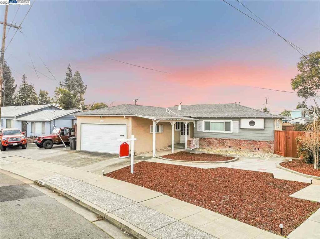 Hayward, CA 94544,26483 Montana Way