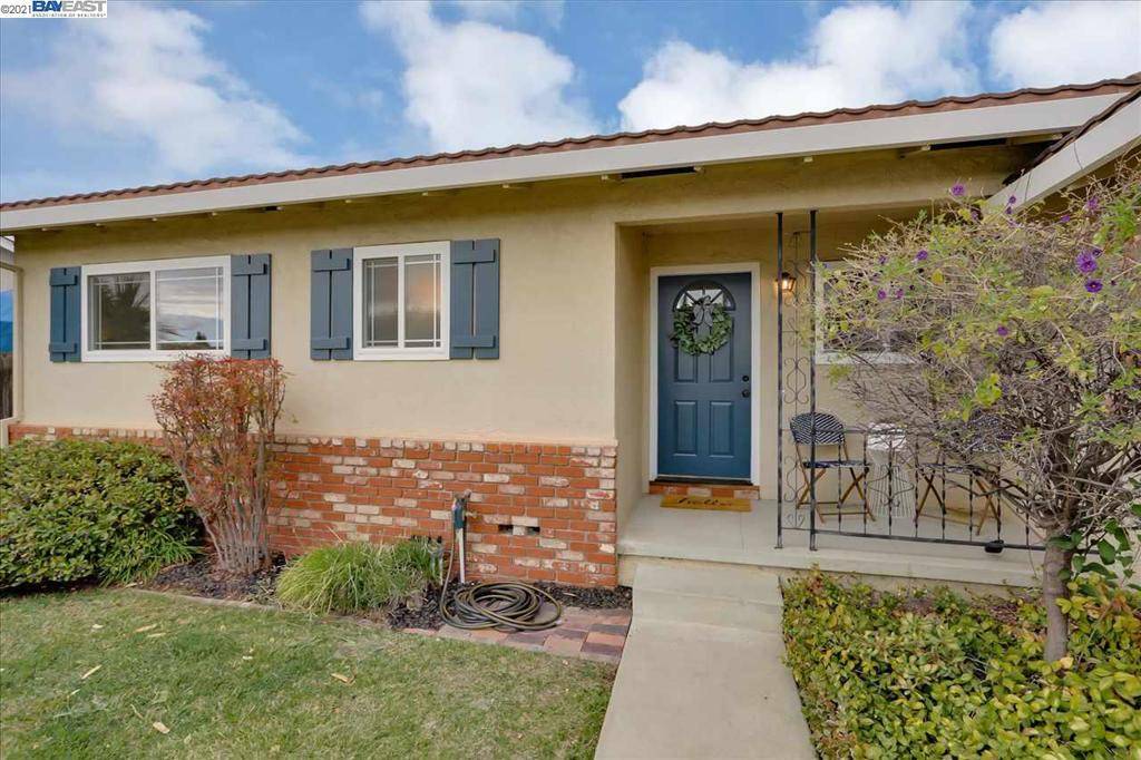 Antioch, CA 94509,2904 Los Altos Way