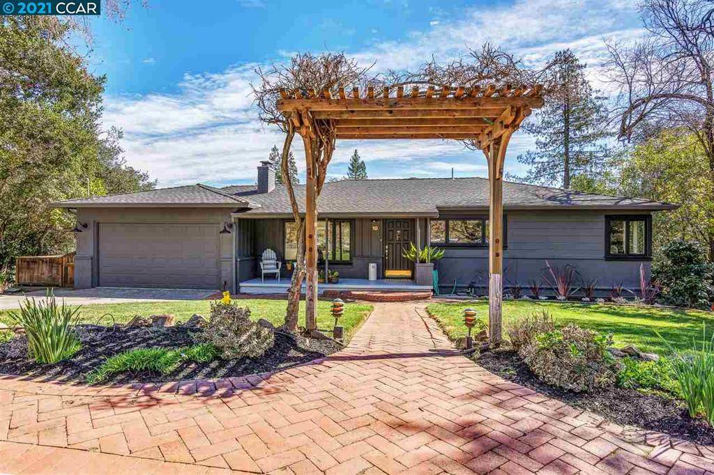 Orinda, CA 94563,10 Valencia Rd