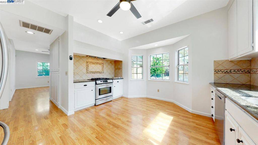 Tracy, CA 95377,3320 Strawberry Pl