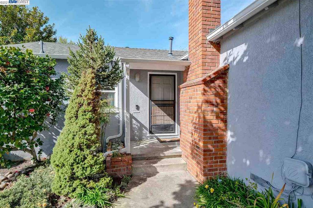 San Leandro, CA 94579,15109 Farnsworth St