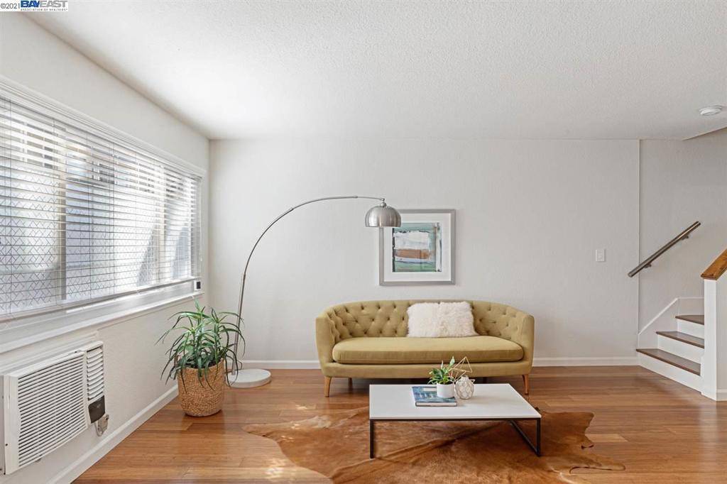 San Leandro, CA 94579,720 Fargo Ave #2