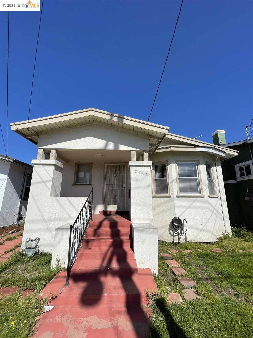 Oakland, CA 94605-2337,2439 68th