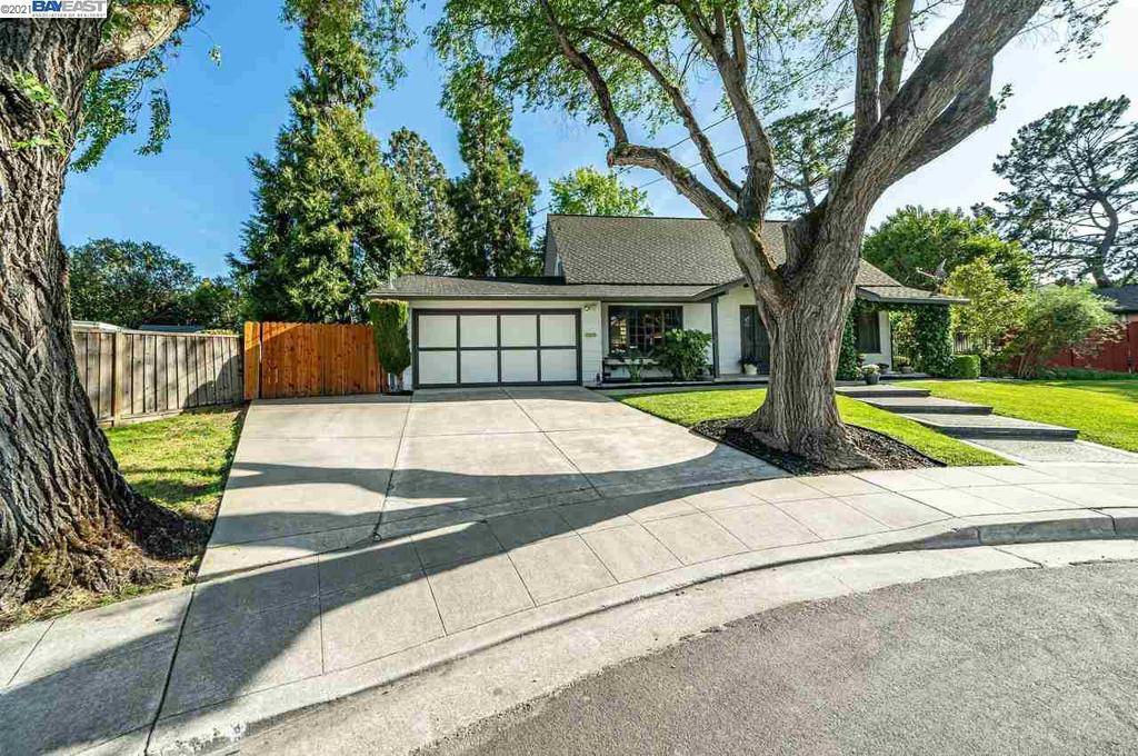 Dublin, CA 94568,11637 Luna Ct