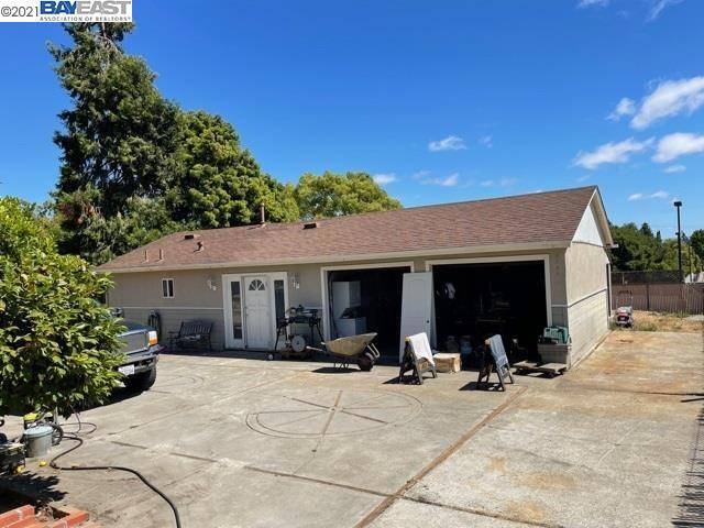 Castro Valley, CA 94546,4365 James Ave