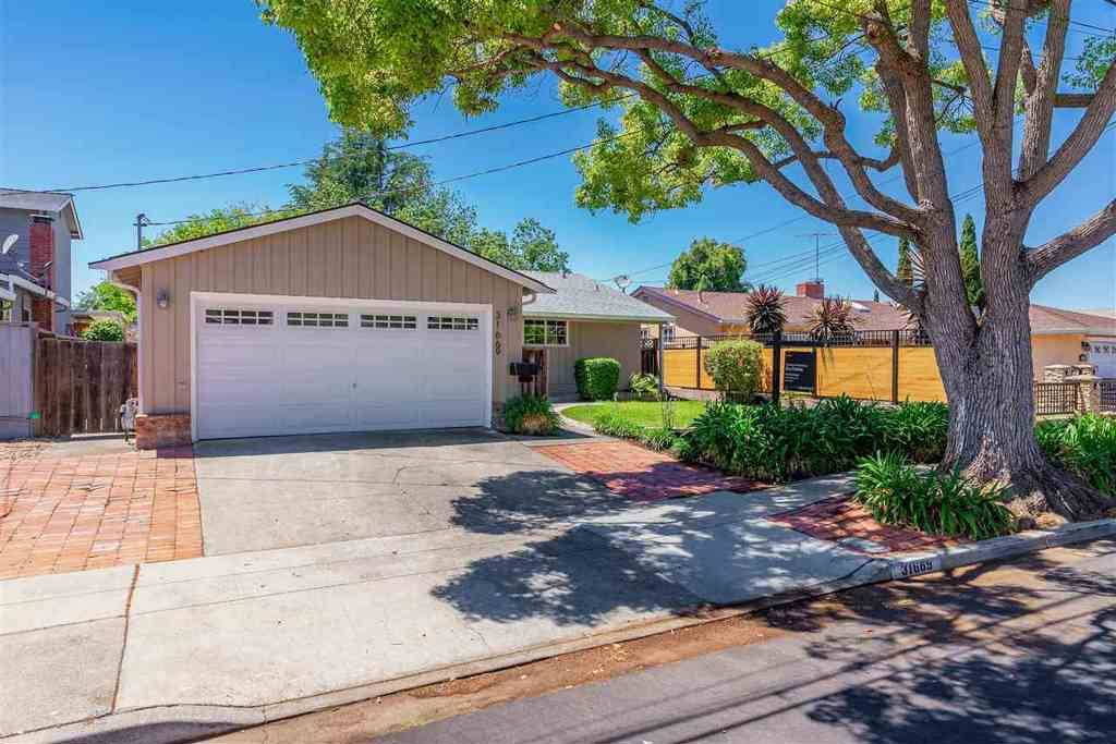 Hayward, CA 94544,31669 Greenbrier Ln