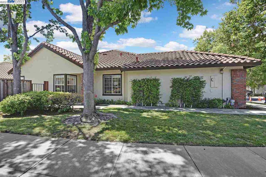 Pleasanton, CA 94566,1699 Holly Circle