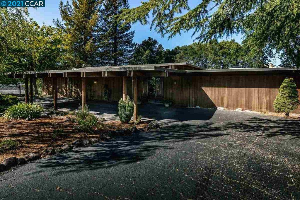 Orinda, CA 94563,527 Tahos Rd