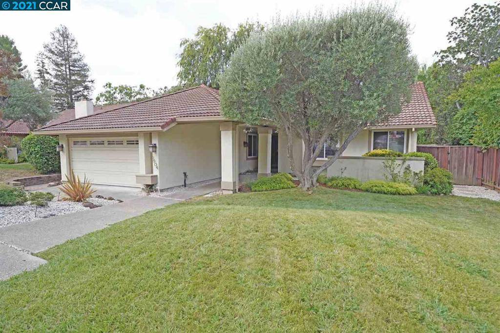 Martinez, CA 94553,5604 Alhambra Hills Court