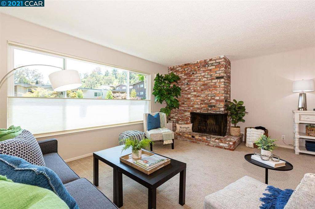 Moraga, CA 94556,2129 Ascot Dr #2