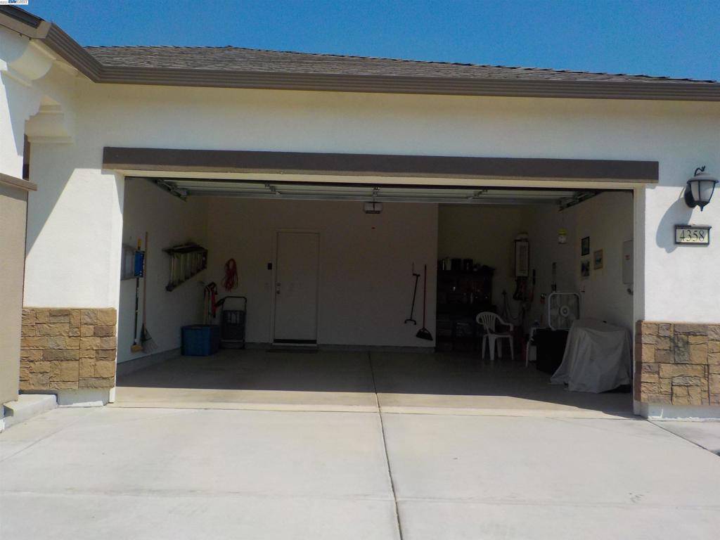 Rio Vista, CA 94571,4358 Broadway Chase