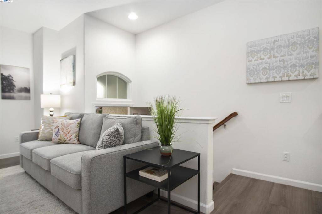 San Leandro, CA 94578,620 Heather Glenn Ln