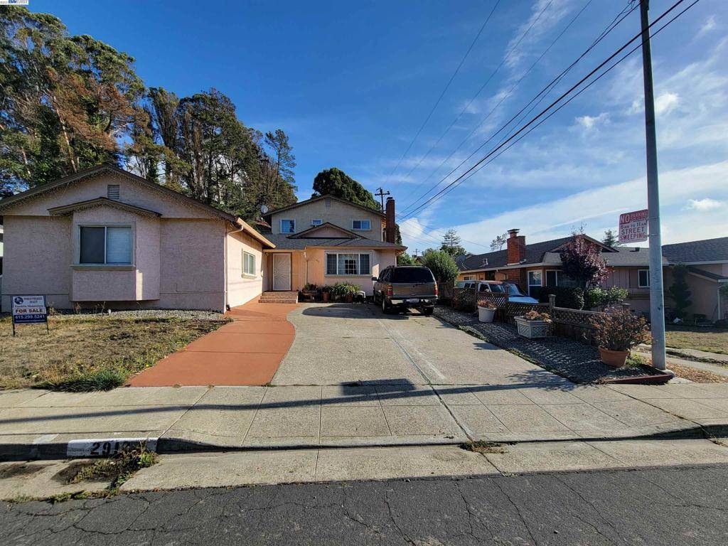 Richmond, CA 94806,2912 Canterbury drive