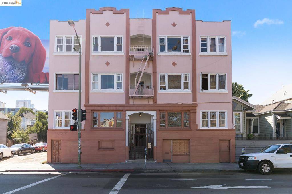 Oakland, CA 94612,611 W Grand