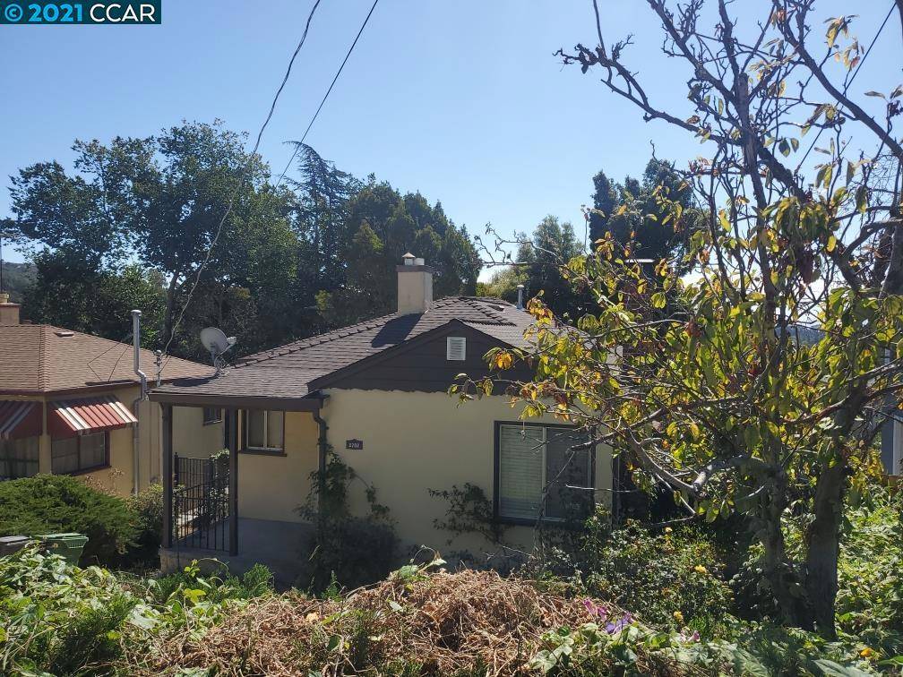 Oakland, CA 94605,2702 99th Ave