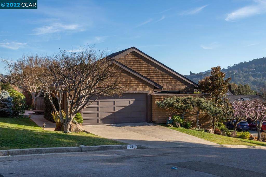 Orinda, CA 94563,21 Watchwood Ct