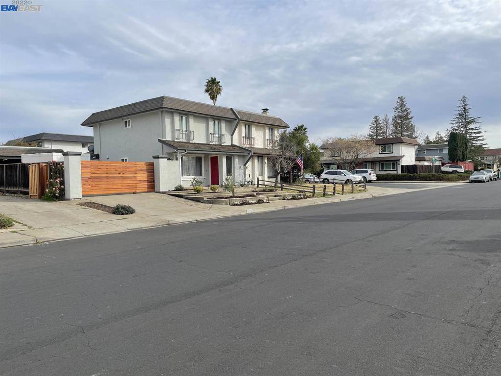 Livermore, CA 94550,1056 Vienna St