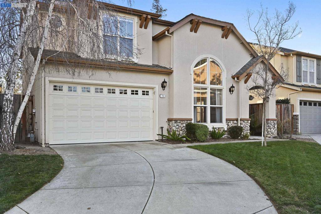 Pleasanton, CA 94566,724 Saint John Cir