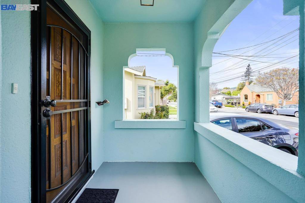 San Leandro, CA 94577,529 W Merle Ct