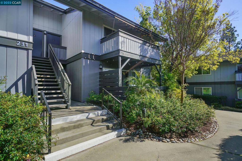 Walnut Creek, CA 94598,231 Masters Ct #3