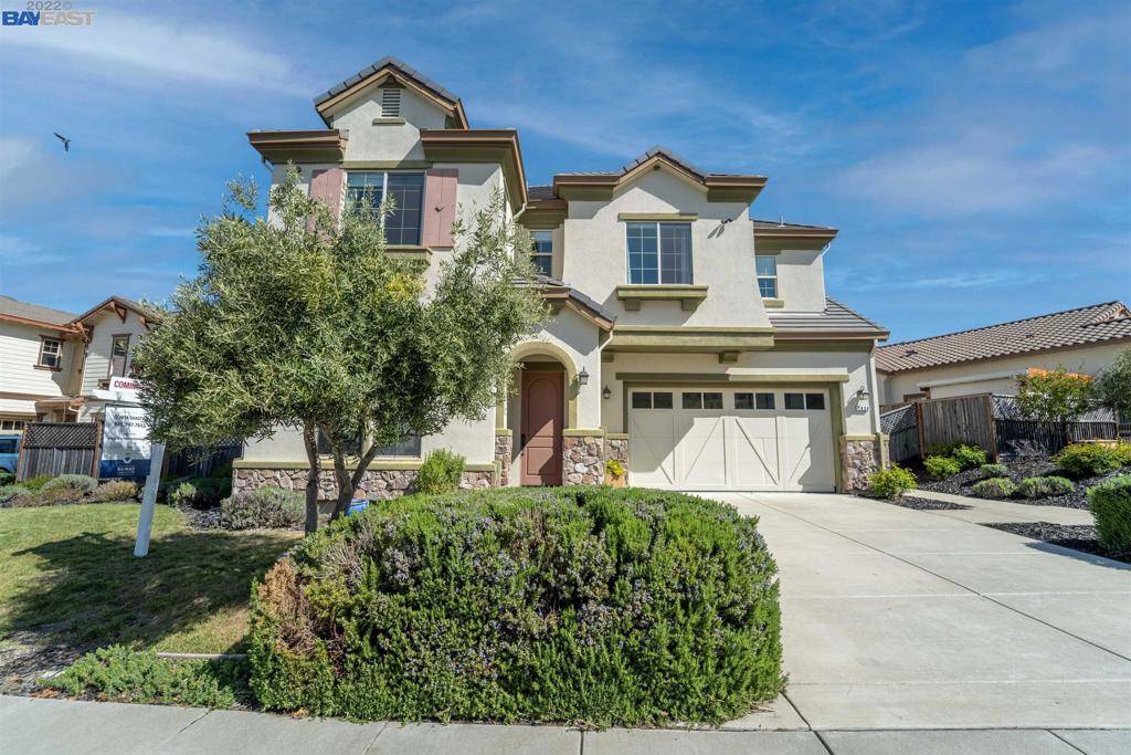 Dublin, CA 94568,7656 Ridgeline Dr