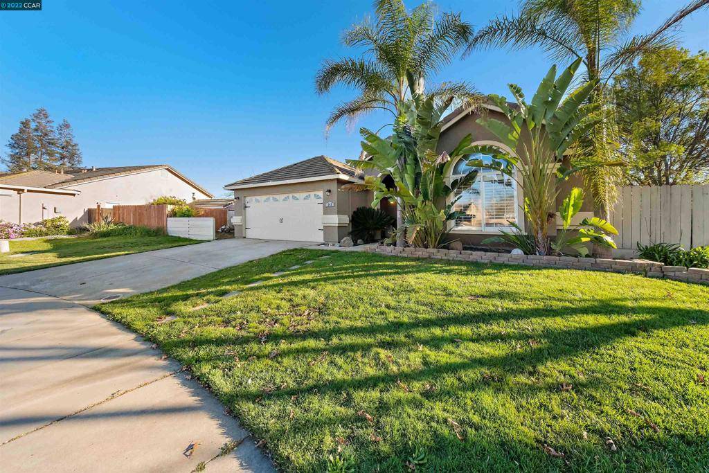 Galt, CA 95632,742 Hanoverian Cir