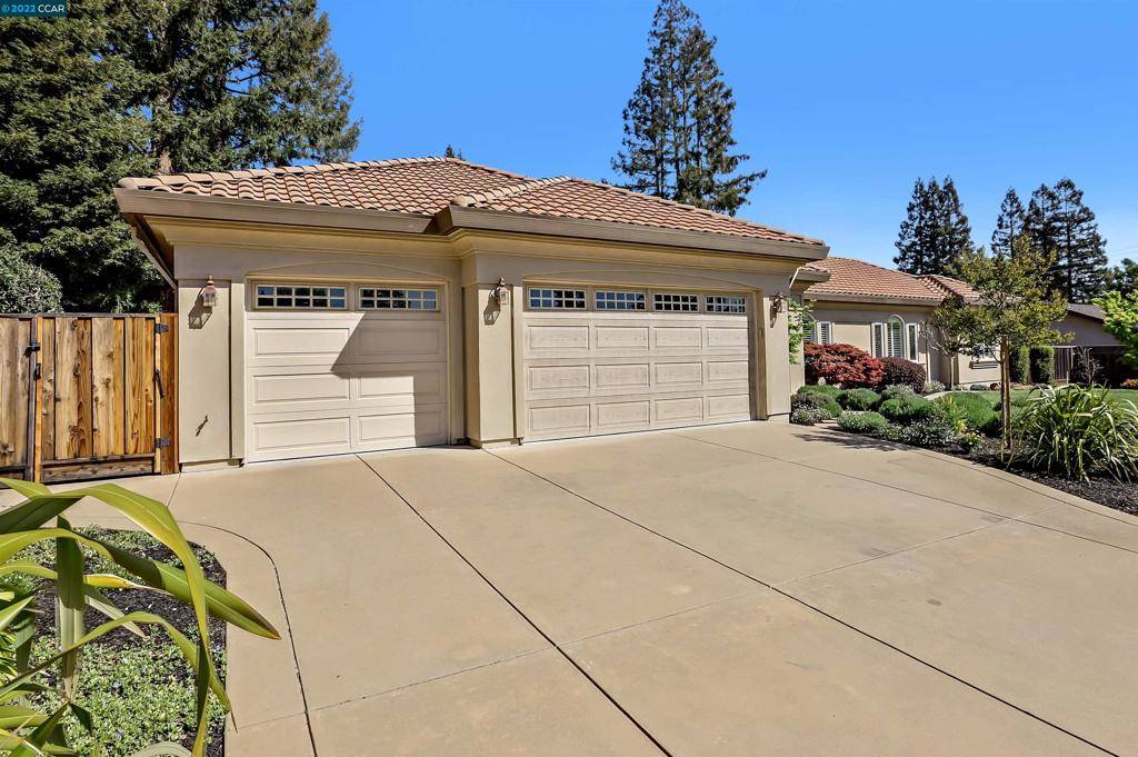 Danville, CA 94526,204 Morris Ranch