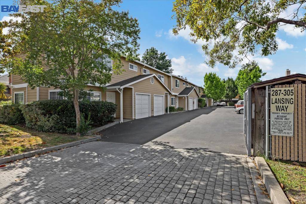 Hayward, CA 94541,303 Lansing Way #2