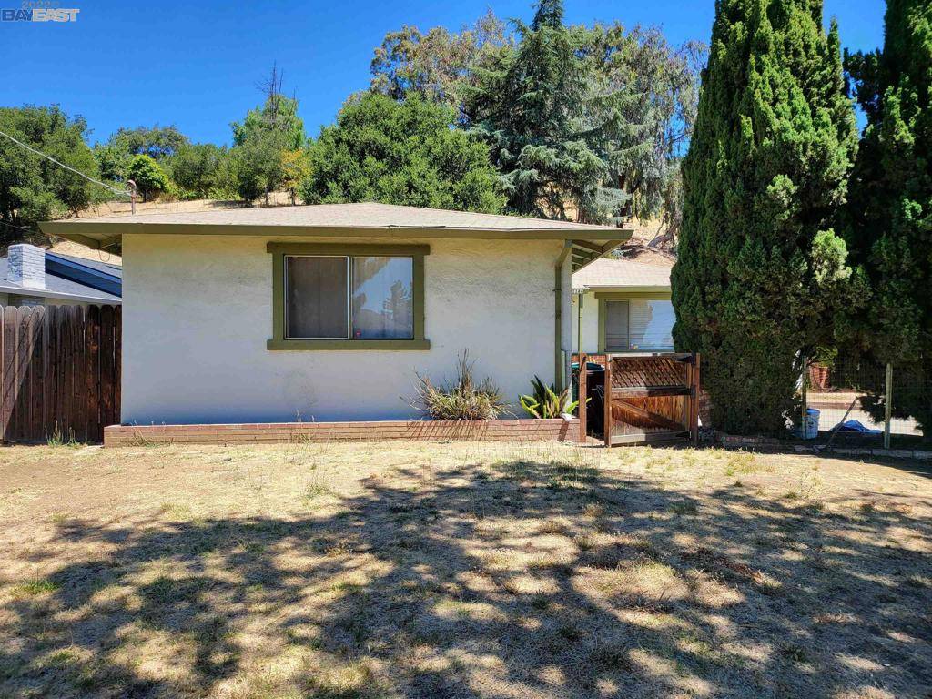 Hayward, CA 94544,31144 Chicoine Ave