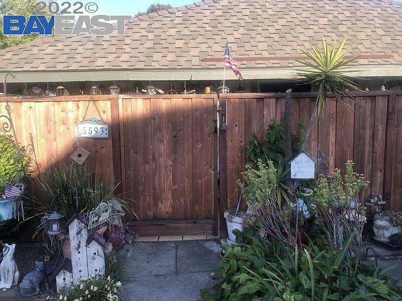 Fremont, CA 94538,5593 Roundtree Ter