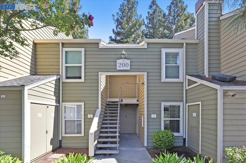 San Ramon, CA 94583,200 Reflections Dr #13
