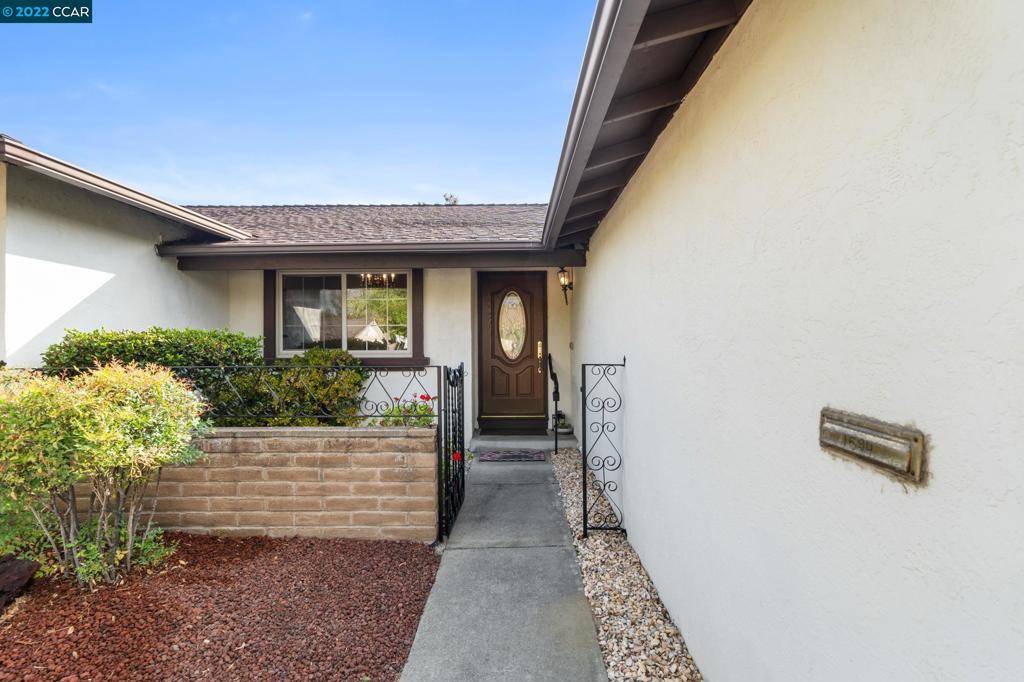 Martinez, CA 94553,1524 Martindale Dr