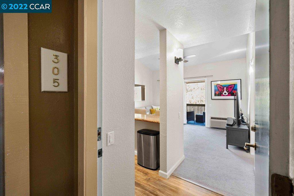 Walnut Creek, CA 94596,1246 Walker Ave #305