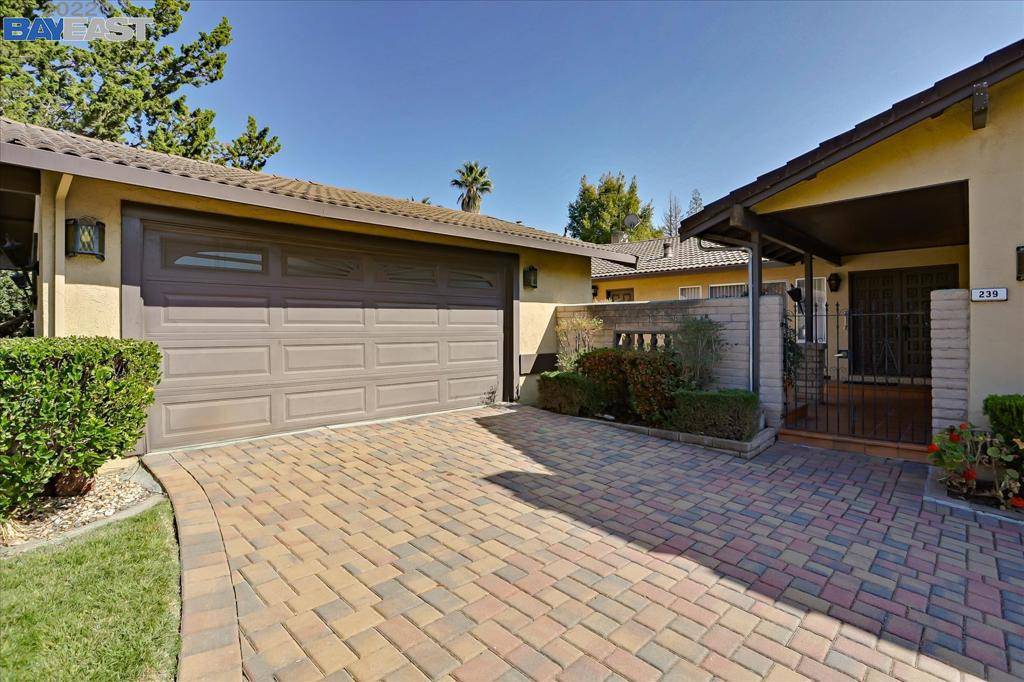 Fremont, CA 94539,239 Guadalupe Ter