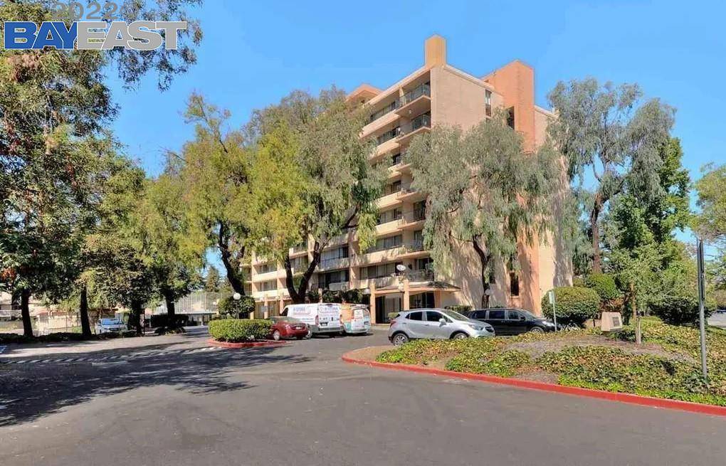 Fremont, CA 94538,3909 Stevenson Blvd #207