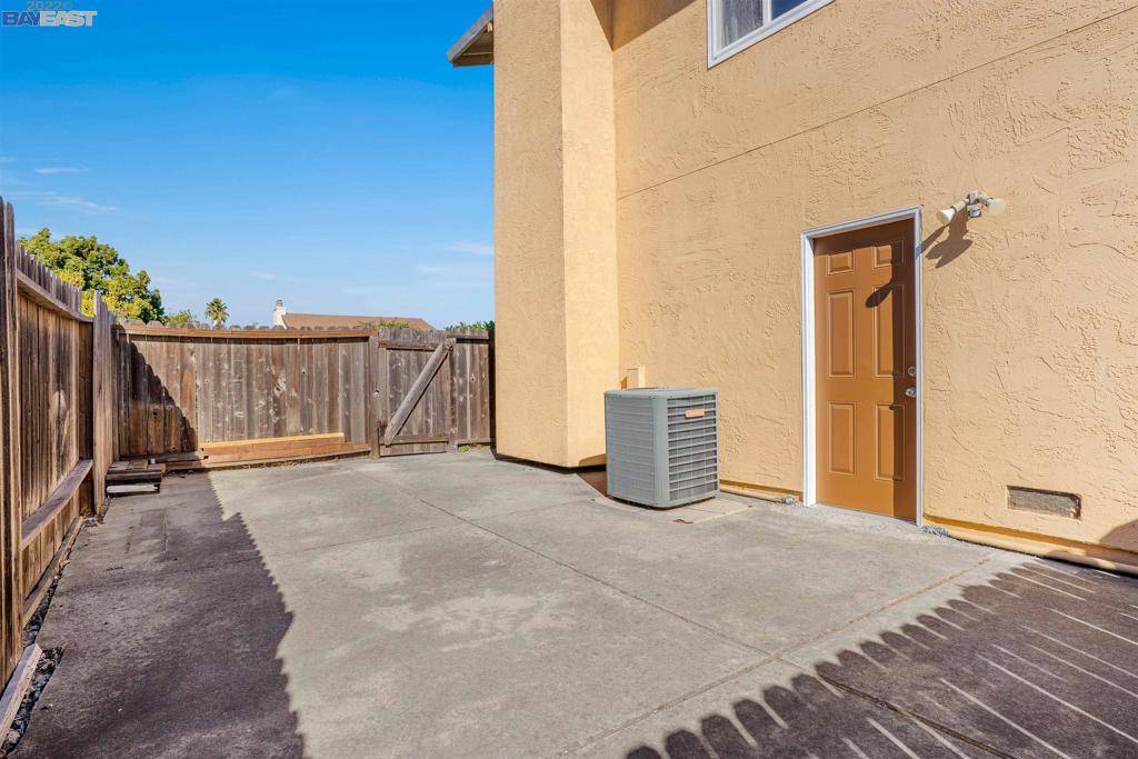 Hercules, CA 94547,124 Marigold Pl