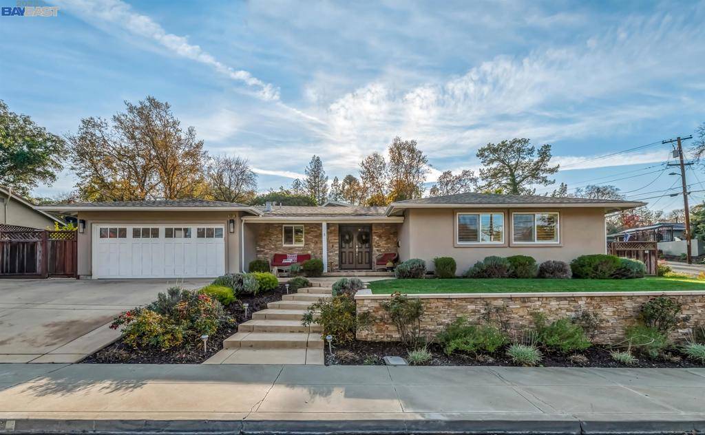 Pleasanton, CA 94566,553 Neal St