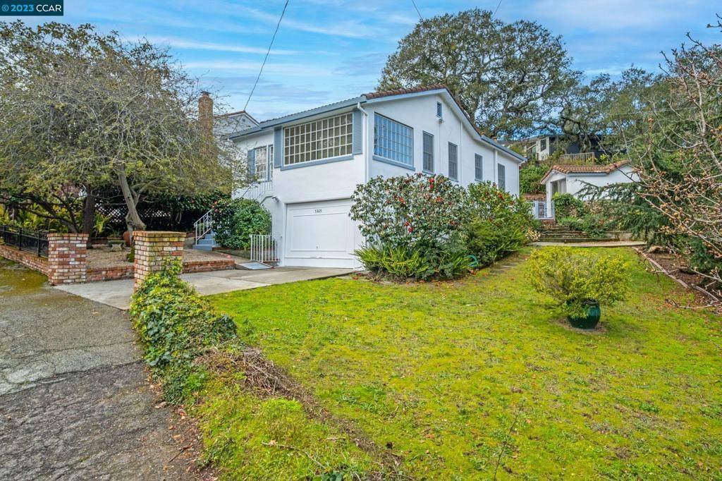Oakland, CA 94618,5365 Hilltop Cres