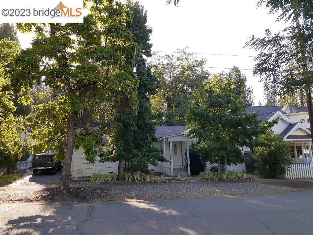 Weaverville, CA 96093,36 Taylor St