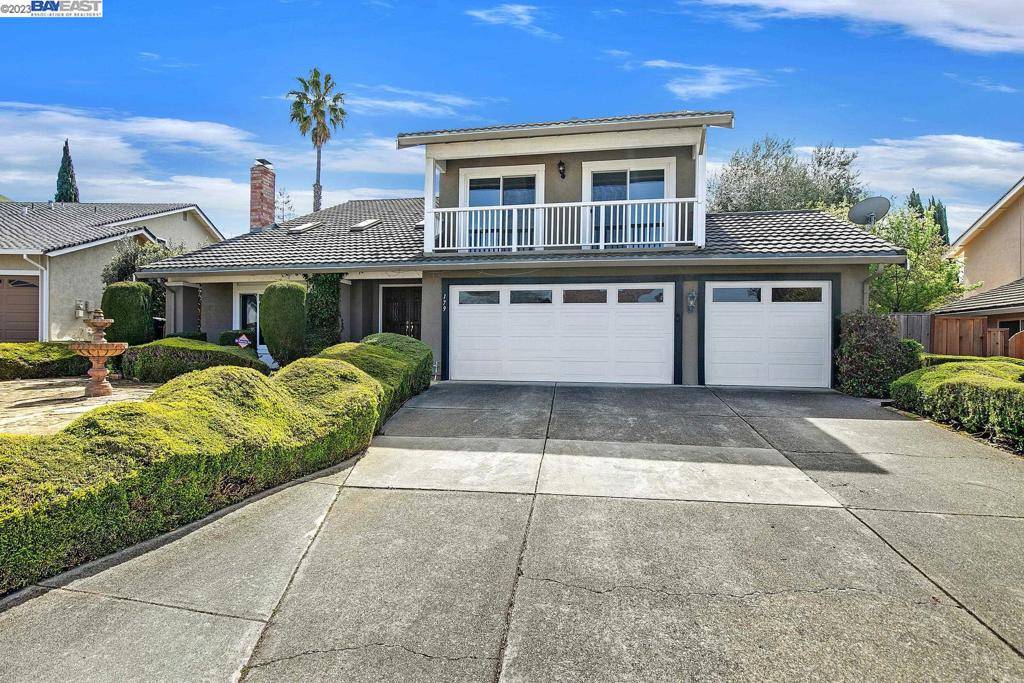 Fremont, CA 94539,179 Recino St