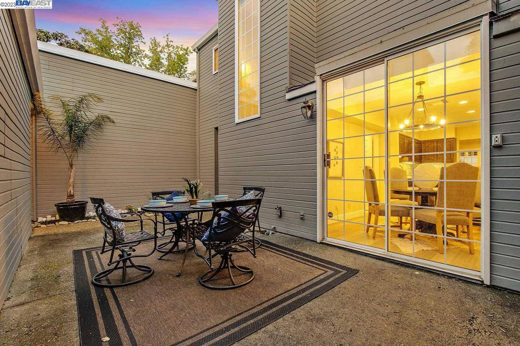 Pleasanton, CA 94588,5574 Baldwin Way