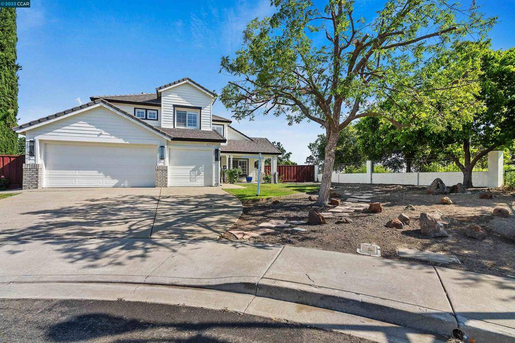 Antioch, CA 94531,5217 Berrydale Way