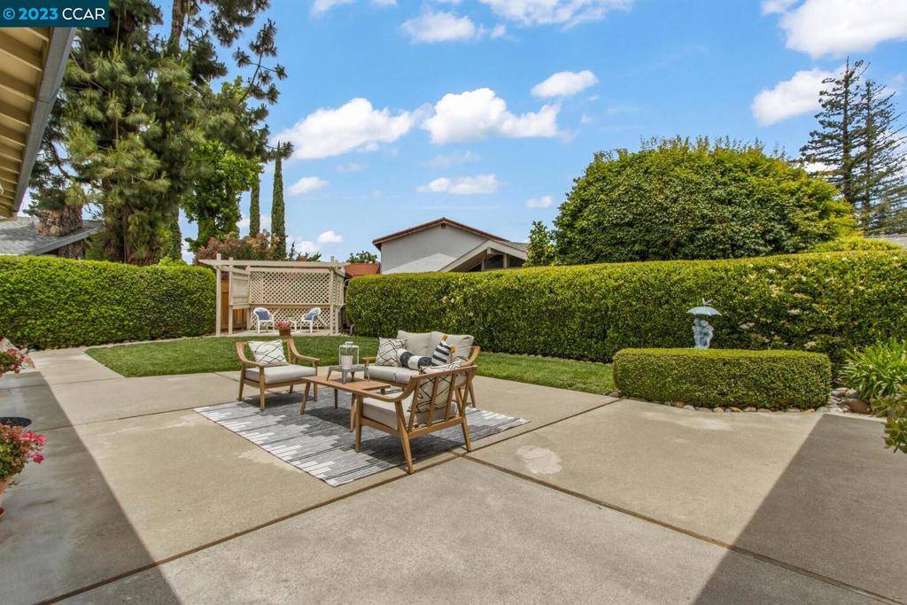 Walnut Creek, CA 94598,680 Banyan Ln