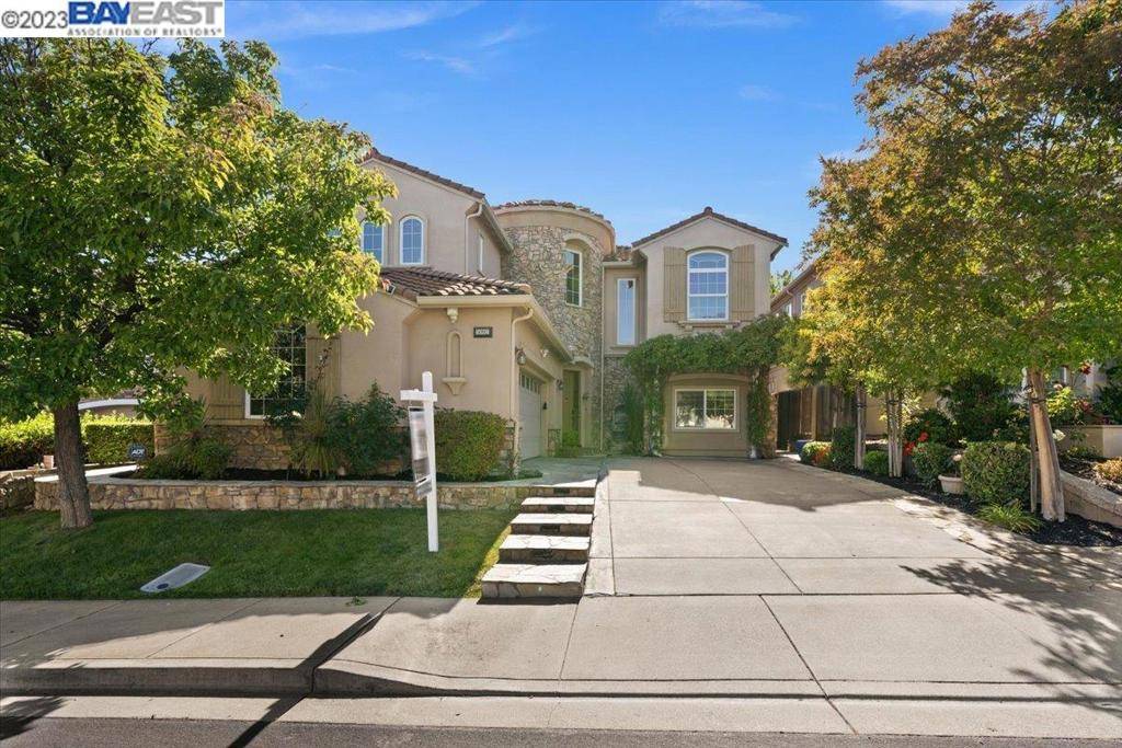 Dublin, CA 94568,5092 Royal Pines Way