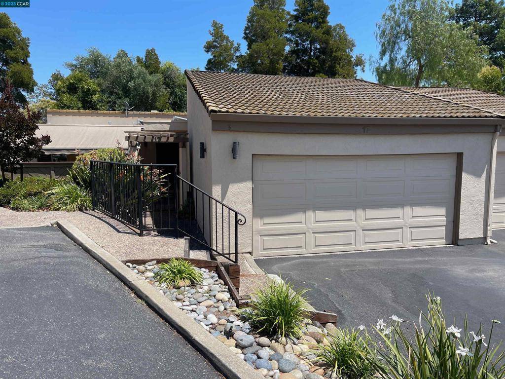 Pleasant Hill, CA 94523,17 Fairway Pl