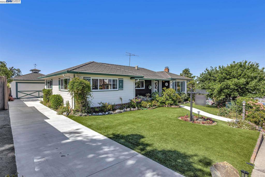 Castro Valley, CA 94546,5285 Dunnigan Ct