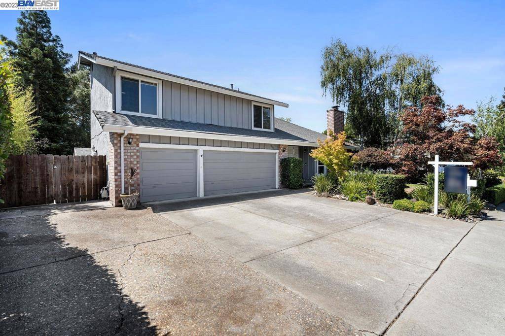 San Ramon, CA 94583,9553 Thunderbird Dr