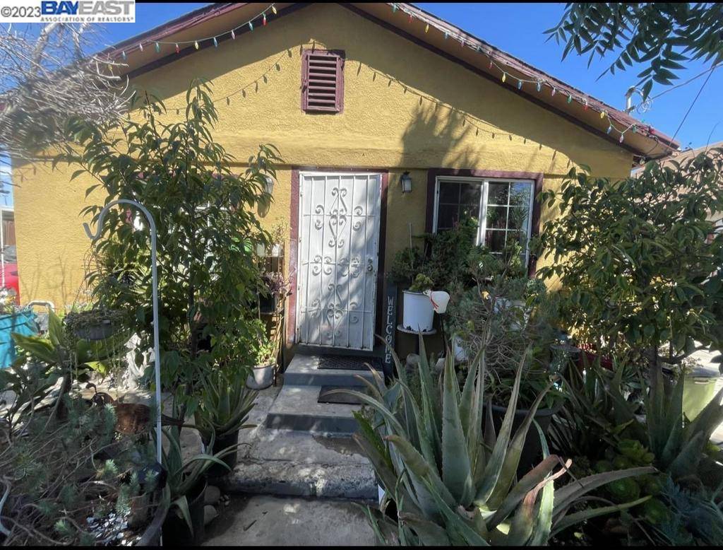 Oakland, CA 94621,1243 85Th Ave