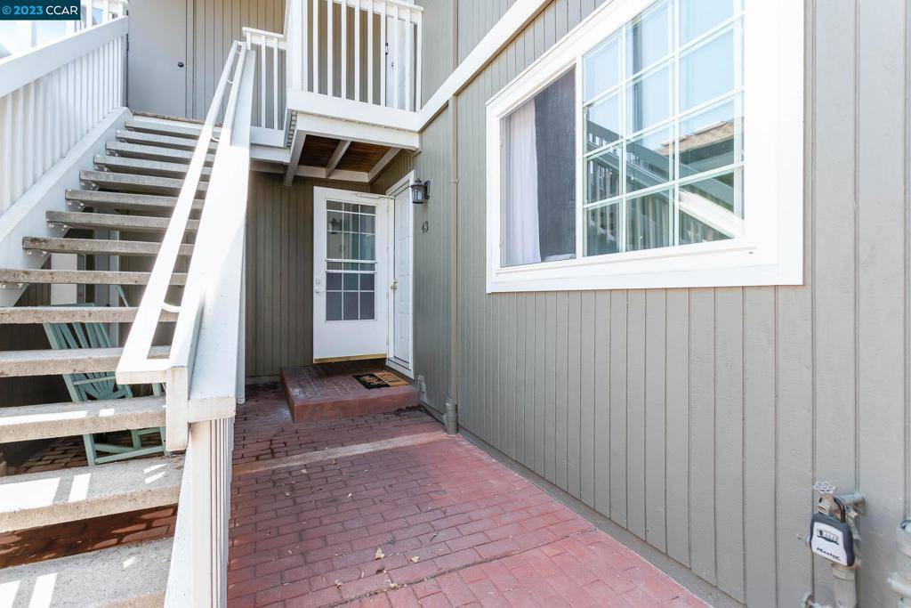 Benicia, CA 94510,565 Lori Dr #43